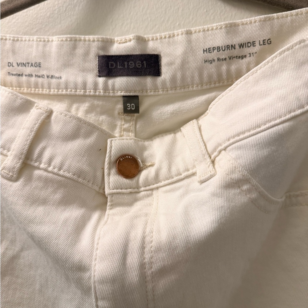 DL1961 Off-White Wide Leg Jeans